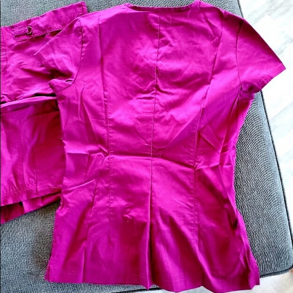 Set of fuchsia scrubs size S, long - Picture 2 of 5